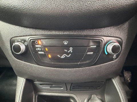 Ford Transit Courier 1.5 TDCi Panel Van 4dr Diesel Manual L1 Euro 5 (75 ps) 28