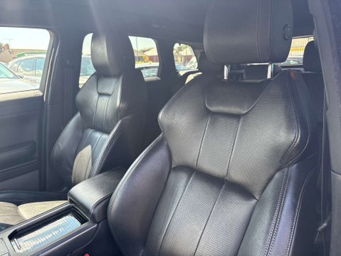 Land Rover Range Rover Evoque 2.0 TD4 Landmark SUV 5dr Diesel Auto 4WD Euro 6 (s/s) (180 ps) 30