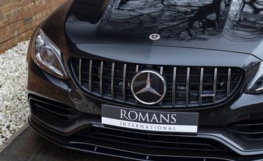 Mercedes-Benz C63 S Premium Plus 26