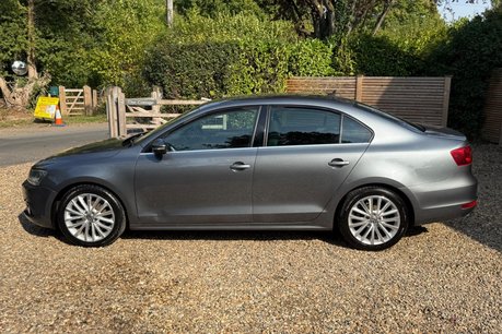 Volkswagen Jetta SPORT TDI 16