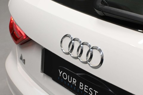 Audi A1 1.0 A1 Sportback 30 TFSI Technik 5dr 44