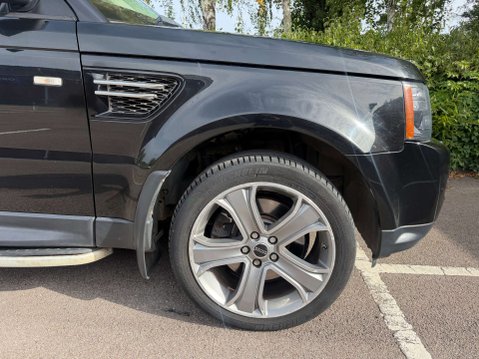 Land Rover Range Rover Sport 3.0 SD V6 SE SUV 5dr Diesel Auto 4WD Euro 5 (255 bhp) 13