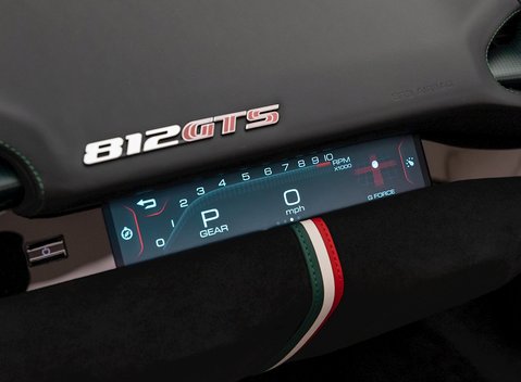 Ferrari 812 GTS 19
