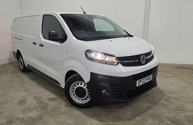 Vauxhall Vivaro Vauxhall Vivaro L2 Diesel 2900 1.5d 100ps Dynamic H1 Van