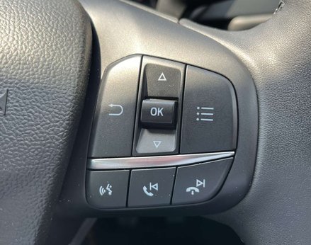 Ford Kuga 1.5 Kuga Titanium Edition 5dr 58