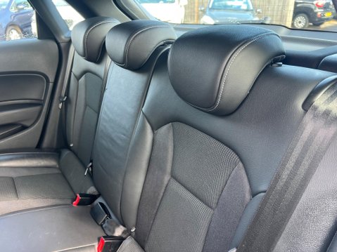 Audi A1 1.4 TFSI S line Sportback Euro 6 (s/s) 5dr (Nav) 31