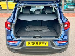 Renault Kadjar 1.5 Kadjar Iconic Blue dCi Auto 5dr 68