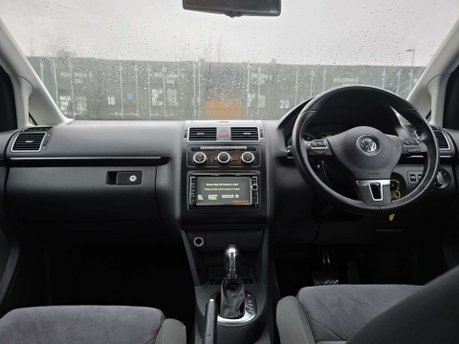 Volkswagen Touran 1.4 TSI SE MPV 5dr Petrol DSG Euro 5 (140 ps) 16