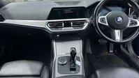 BMW 3 Series 2.0 330e 12kWh M Sport Saloon 4dr Petrol Plug-in Hybrid Auto Euro 6 (s/s) ( 25