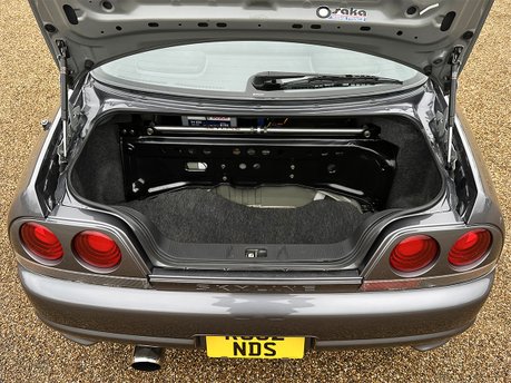 Nissan GT-R R33 V-Spec (Series 3) 87