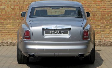 Rolls-Royce Phantom 14