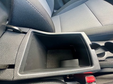 Hyundai i20 MPI PREMIUM SE NAV 38