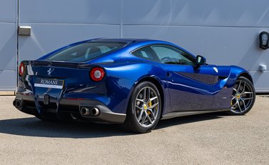 Ferrari F12 Berlinetta 4