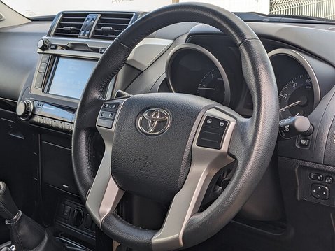 Toyota Land Cruiser D-4D ACTIVE 8
