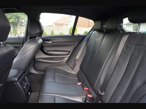 BMW 1 Series 3.0 M140i Auto Euro 6 (s/s) 5dr 19
