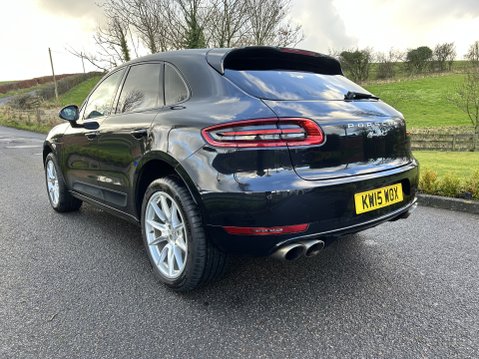Porsche Macan S PDK 10