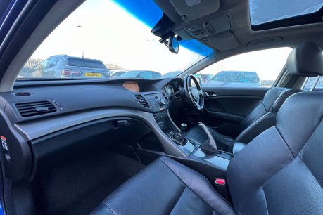 Honda Accord 2.2 i-DTEC EX Saloon 4dr Diesel Manual Euro 5 (150 ps) 45