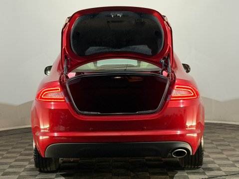 Jaguar XF D LUXURY 8