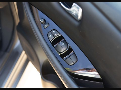 Nissan LEAF Leaf N-Connecta 5dr 13