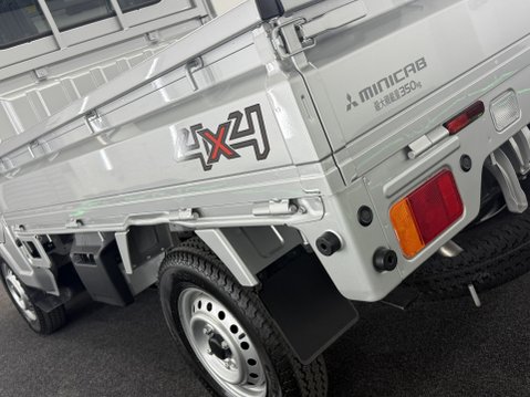 Suzuki Carry Mitsubishi Minicab Truck 4WD 660cc 10