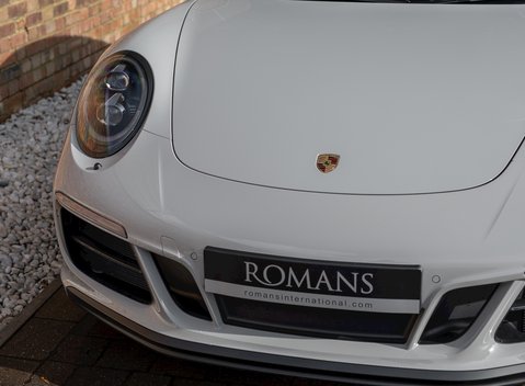 Porsche 911 (991.2) Carrera GTS 22