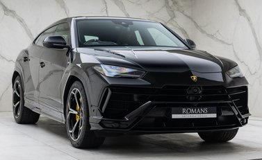 Lamborghini Urus S 9