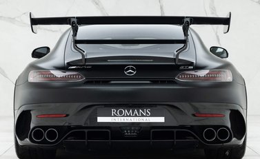 Mercedes-Benz Amg GT Black Series 18