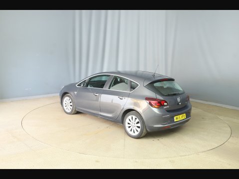 Vauxhall Astra ELITE 5