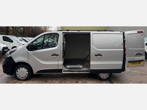 Vauxhall Vivaro 1.6 CDTi 2700 BiTurbo ecoFLEX Panel Van 5dr Diesel Manual L1 H1 Euro 6 (s/s 21
