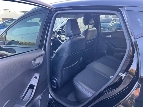 Ford Fiesta 1.0T EcoBoost Active X Euro 6 (s/s) 5dr 17