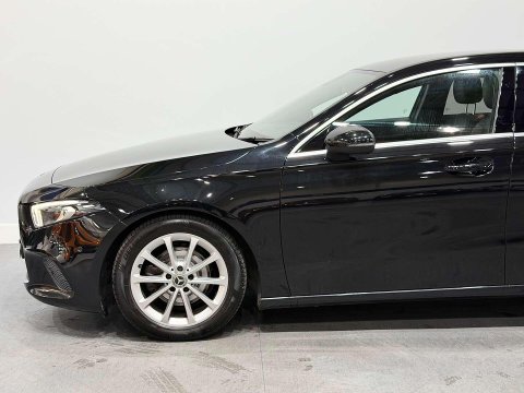 Mercedes-Benz A Class 1.5 A180d Sport (Executive) Hatchback 5dr Diesel 7G-DCT Euro 6 (s/s) (116 p 15