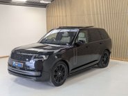 Land Rover Range Rover 4.4 Range Rover First Edition Auto 4WD 5dr 9