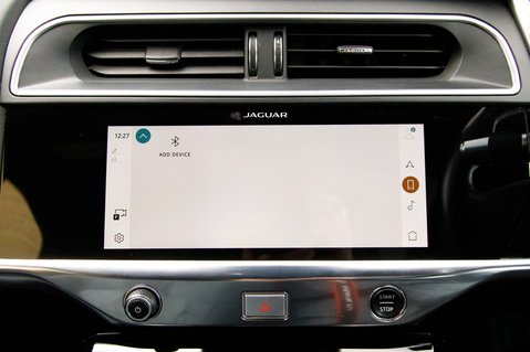Jaguar I-Pace BLACK 35
