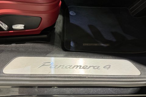 Porsche Panamera 4 SPORT TURISMO PDK 31