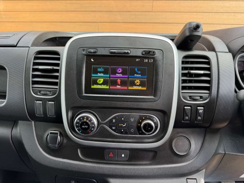 Renault Trafic 2.0 Trafic LL30 Black Edition Energy dCi 27