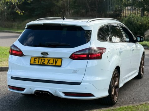 Ford Focus 2.0T EcoBoost ST-3 Euro 5 (s/s) 5dr 14