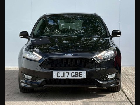 Ford Focus 1.0 Focus ST-Line 5dr 33