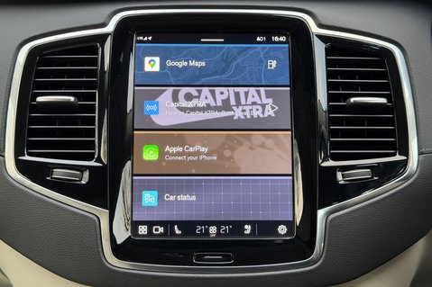 Volvo XC90 RECHARGE T8 ULTIMATE AWD - BLOND LEATHER - VAT QUALIFYING 46