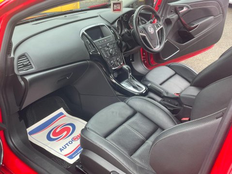 Vauxhall Astra GTC 1.4i Turbo Limited Edition Auto Euro 6 3dr 17