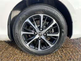 Toyota Yaris 1.5 Yaris Icon Tech VVT-i 5dr 14