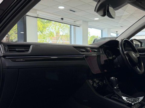 Skoda Superb 2.0 TDI Laurin & Klement DSG Euro 6 (s/s) 5dr 21