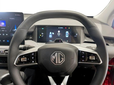 MG MGS5 64kWh Trophy Long Range SUV 5dr Electric Auto (231 ps) 1 Owner - Sensors - 12