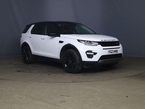 Land Rover Discovery Sport 2.0 Discovery Sport Black HSE TD4 Auto 4WD 5dr 1