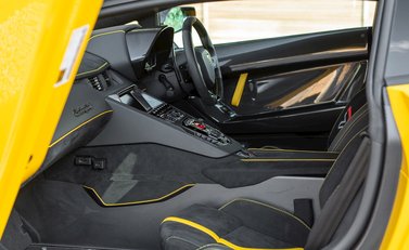 Lamborghini Aventador SVJ LP 770-4 15