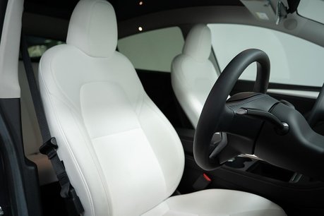 Tesla Model Y (Dual Motor) Long Range SUV 5dr Electric Auto 4WDE (384 bhp) 2
