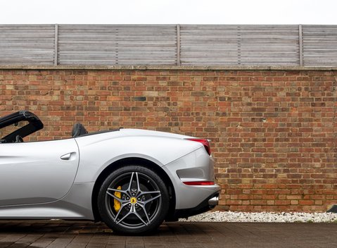 Ferrari California T 30