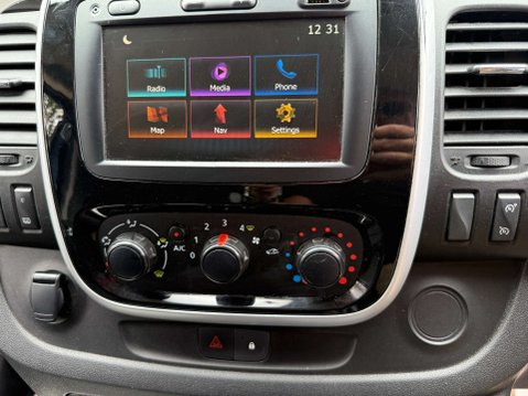 Renault Trafic 1.6 Trafic SL27 Sport Nav dCi 68