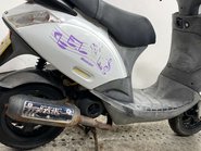Piaggio Zip 2010 2 STROKE PROJECT SCOOTER SPARES OR REPAIR 50CC 7