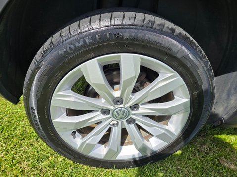 Volkswagen T-Roc 1.0 TSI SE Euro 6 (s/s) 5dr 33