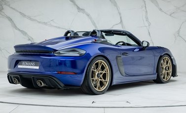 Porsche 718 Spyder RS 6